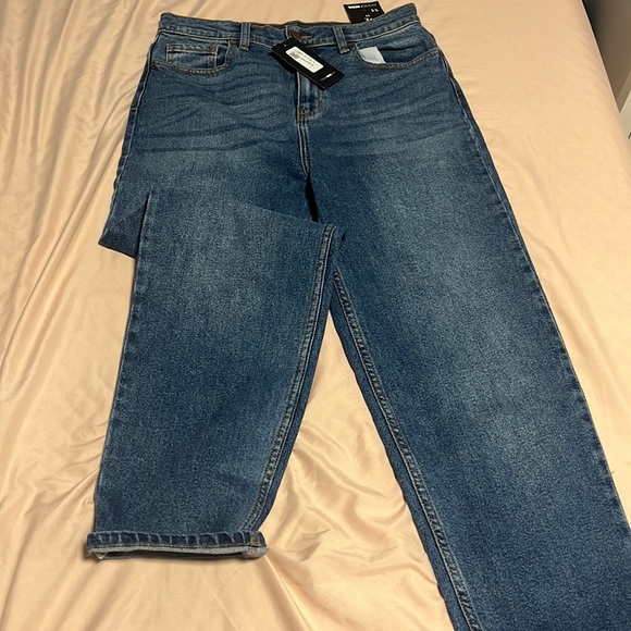 Straight leg jeans size 11 - Picture 3 of 4